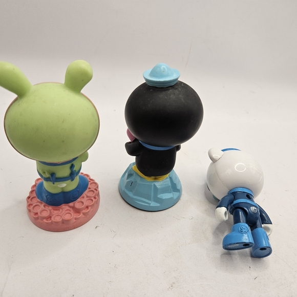 2012 Mattel Octonauts Tweak with carrot Peso Penguin Rubber pvc figures Used. - Picture 6 of 9